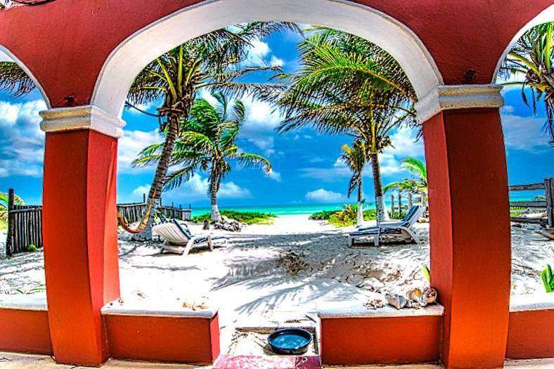 Beachfront Hacienda Del Cuyo Groundfloor Exterior photo