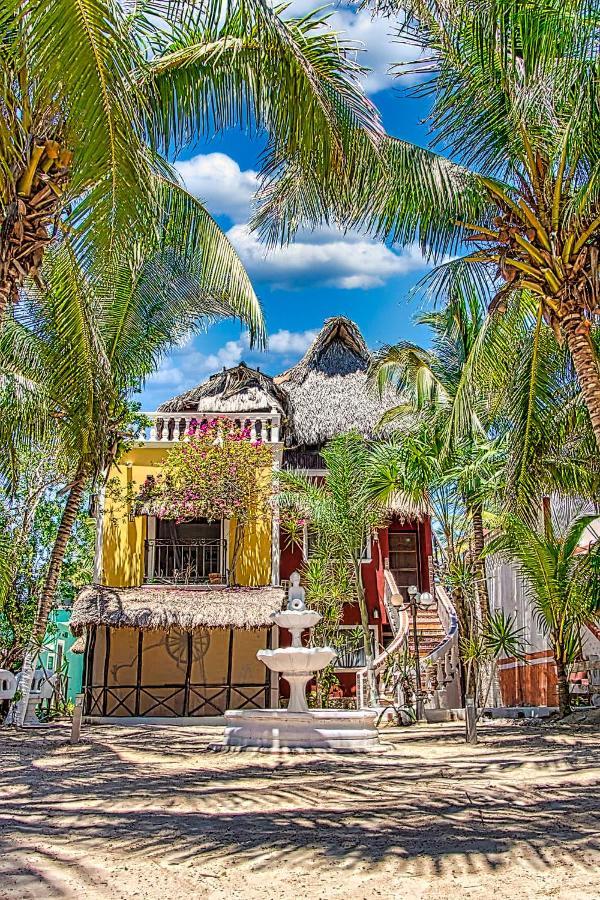 Beachfront Hacienda Del Cuyo Groundfloor Exterior photo