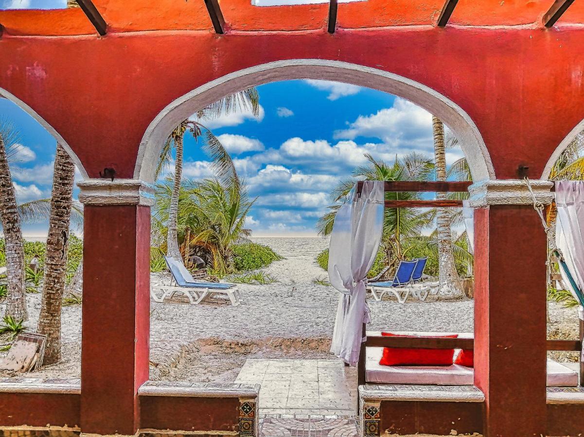 Beachfront Hacienda Del Cuyo Groundfloor Exterior photo